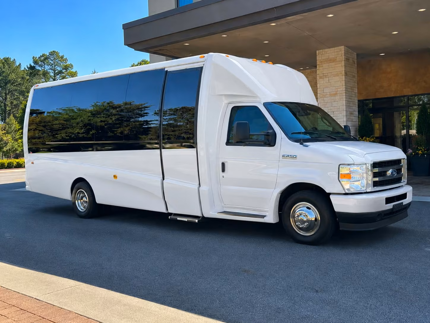 seattle long distance transportation services