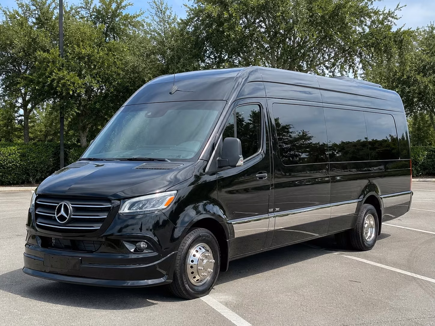seattle sports team sporting event bus rentals