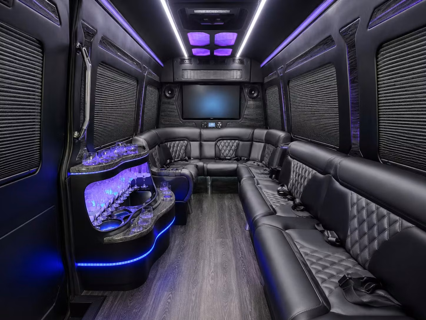 seattlecoachbusservice com is the go to for long distance group transportation from seattle