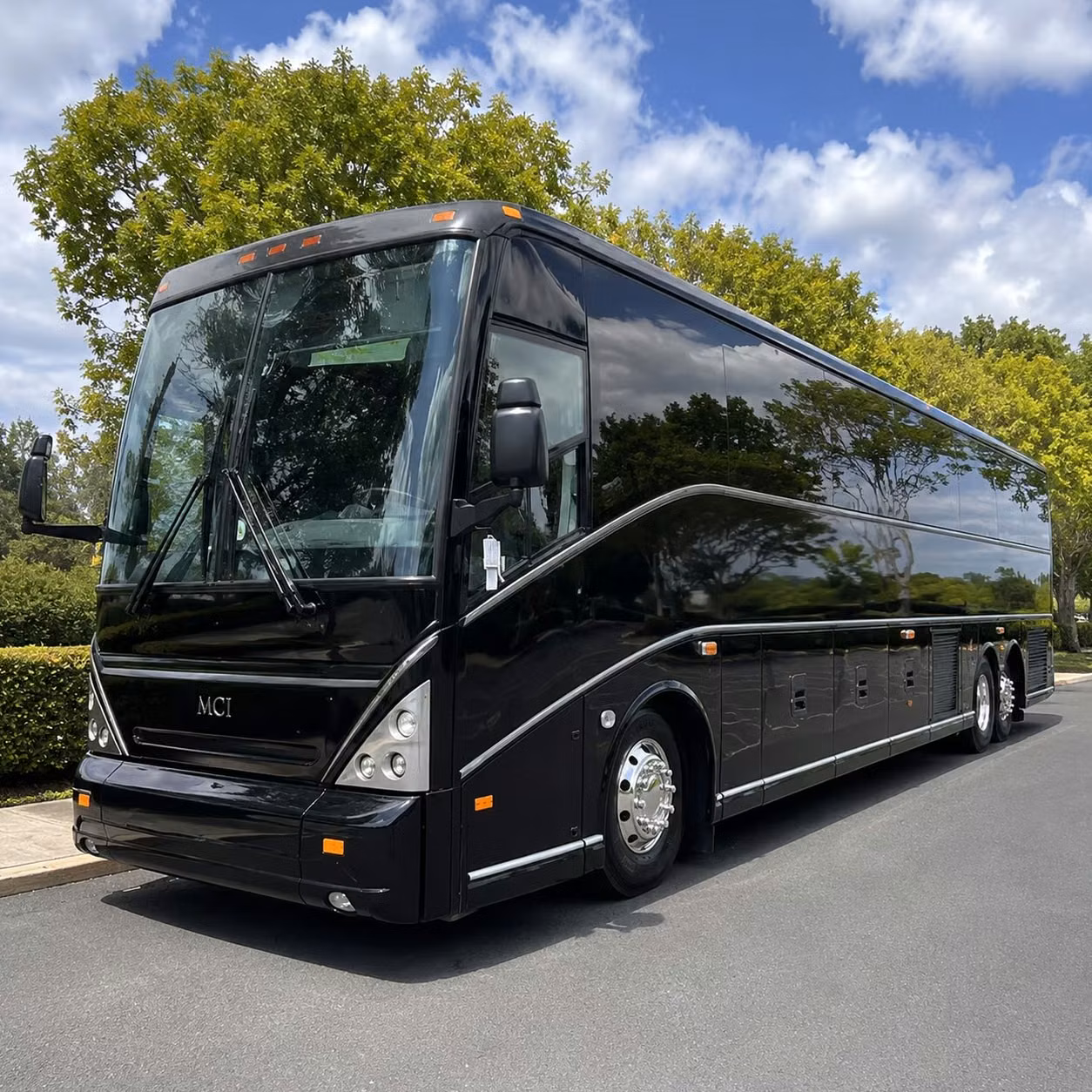 showbox paramount and moore theatre concert bus rentals